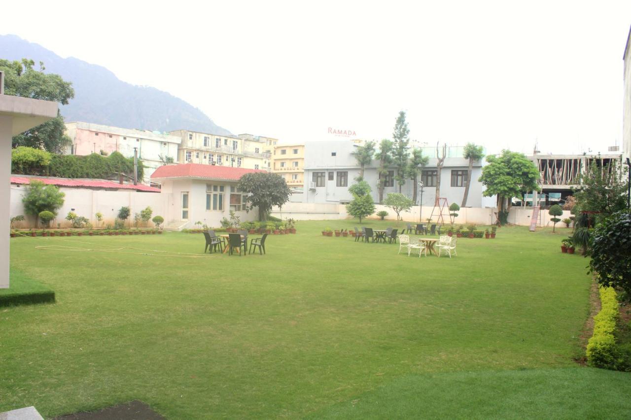 Hotel Ambica Katra Katra (Jammu and Kashmir) Exterior foto